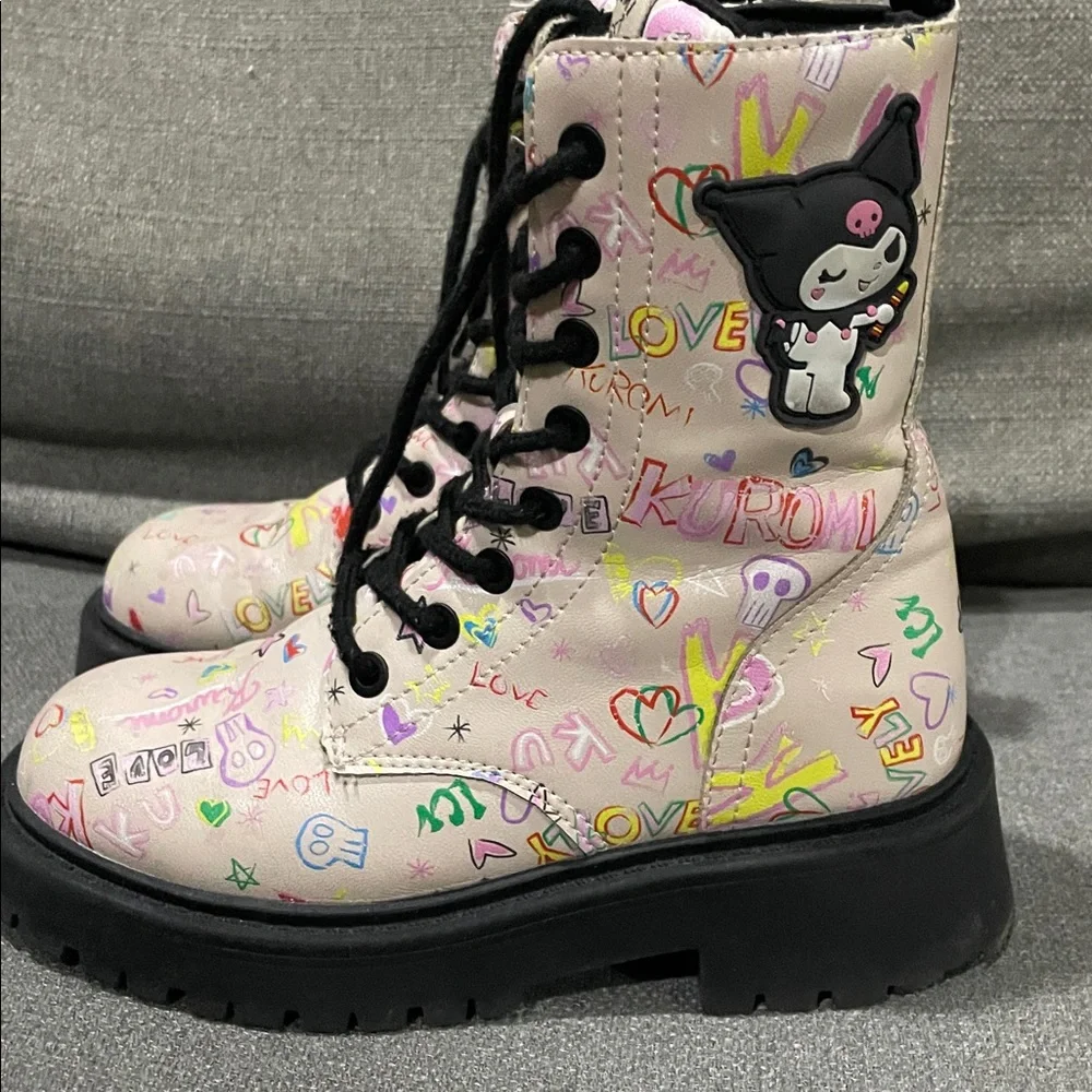 Sanrio Zara Black and Pink Character Boots kuromi